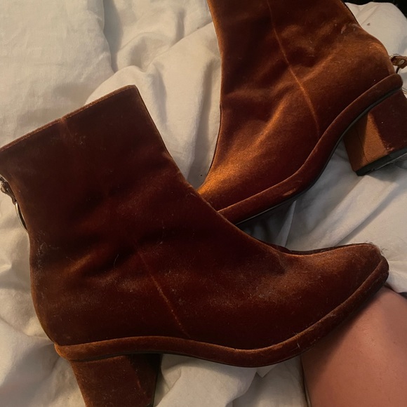 Reike Nen crushed velvet boots - Picture 3 of 3